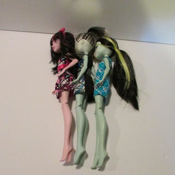 lot of 3 Monster High dolls Frankie Stein and Draculuara - Picture 5 of 7